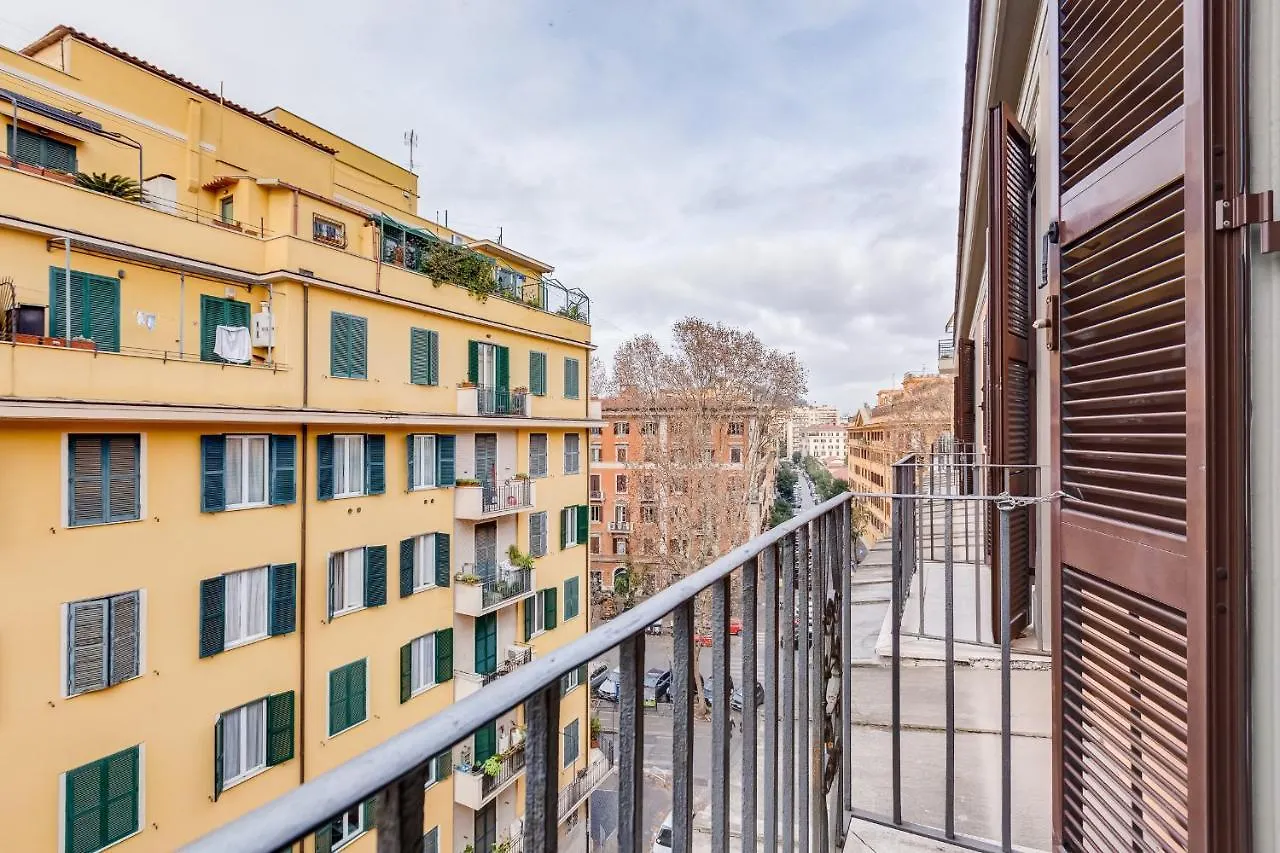 The Upper Suites Roma Bed and breakfast
