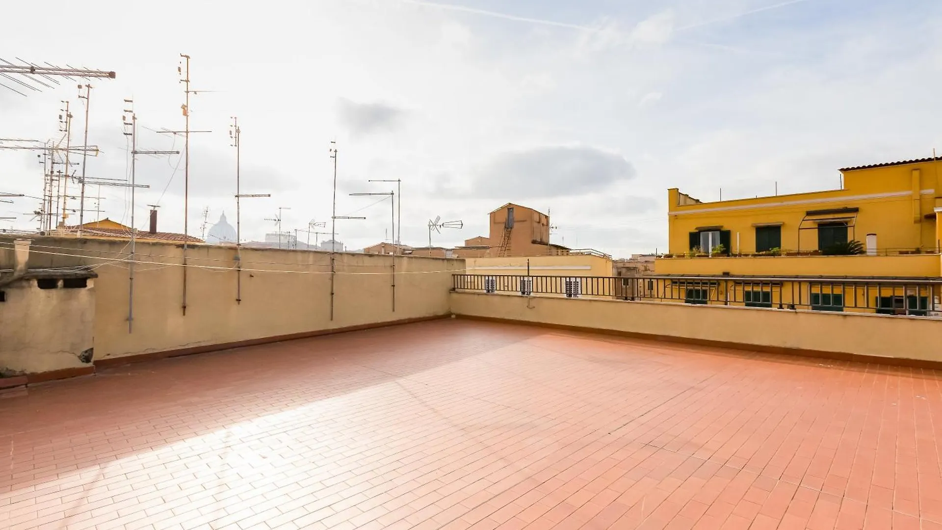 The Upper Suites Roma Italia