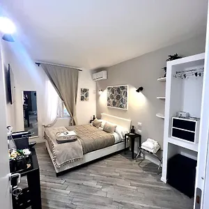 3* Pensión Spagna