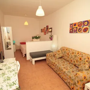  Apartament Liotro Włochy