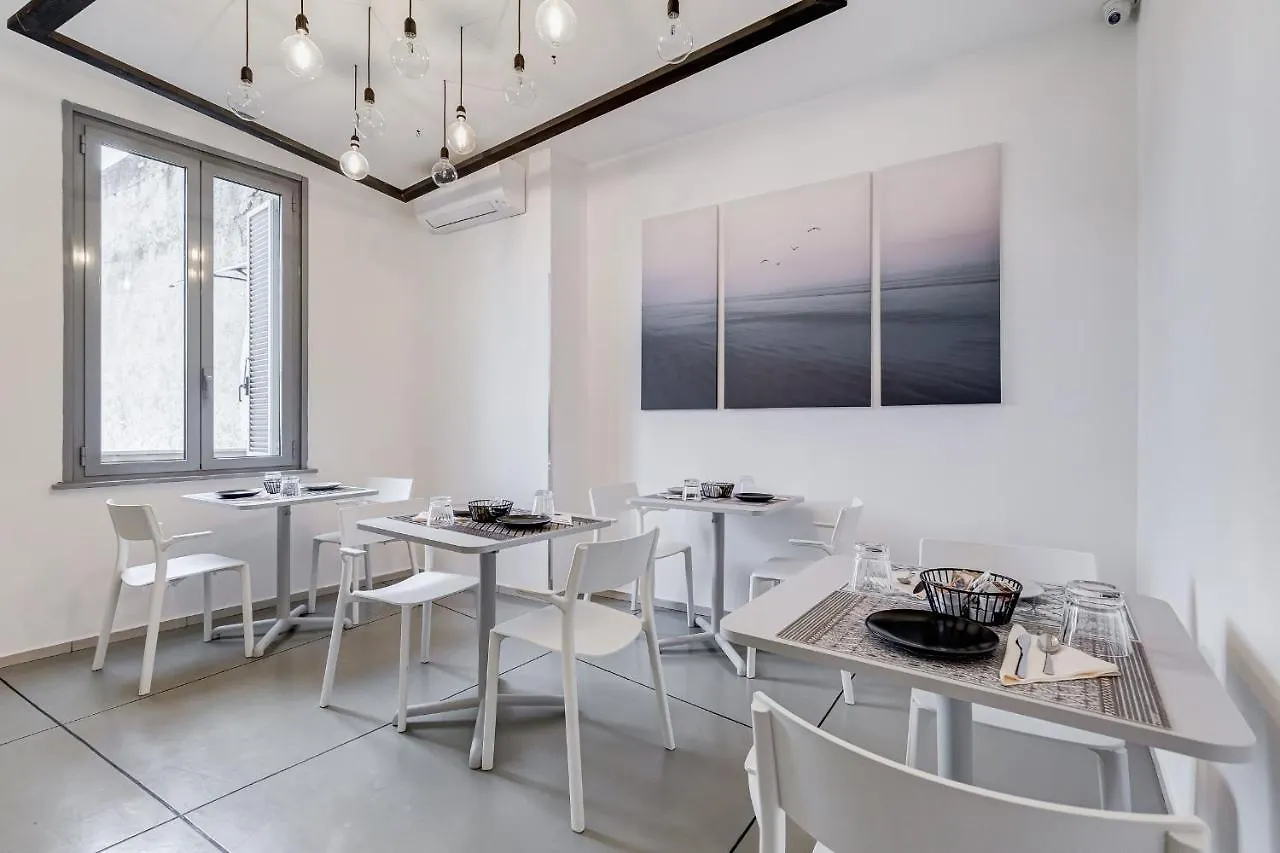 The Upper Suites Rome 3*,  Italie