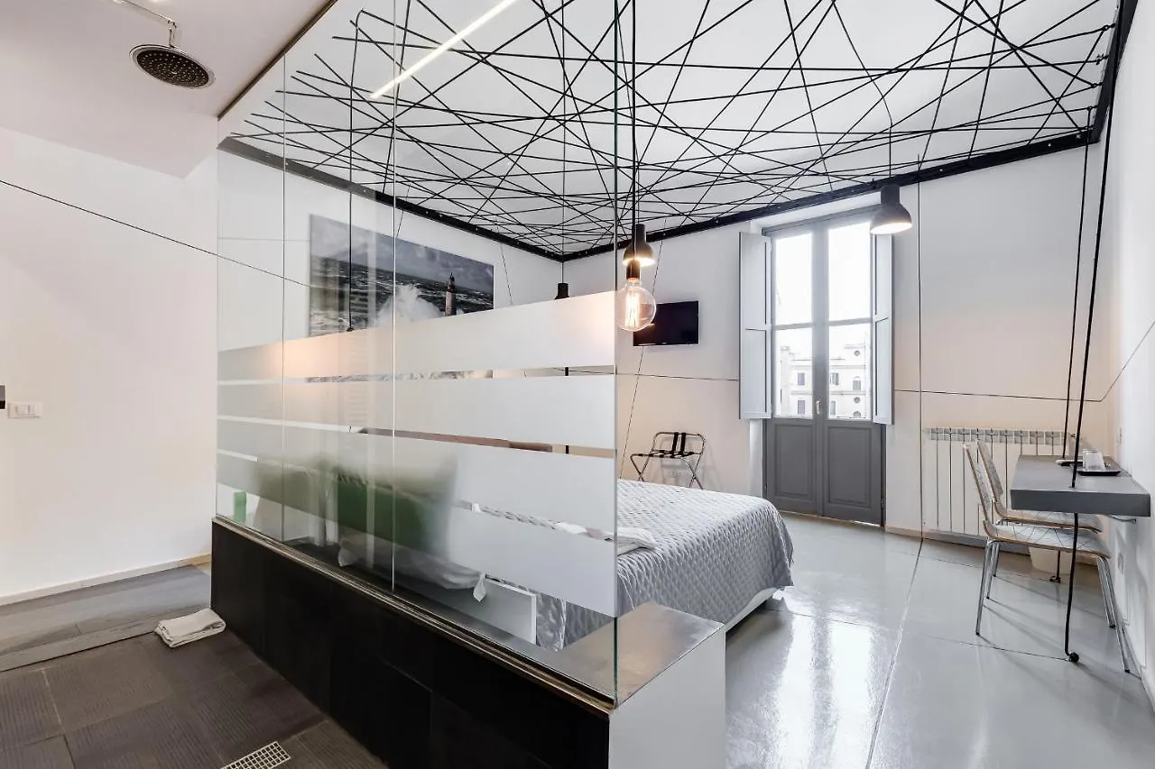 The Upper Suites Rome Couette-café